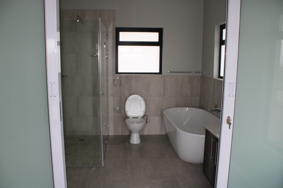 3 Bedroom Property for Sale in Kidds Beach Eastern Cape